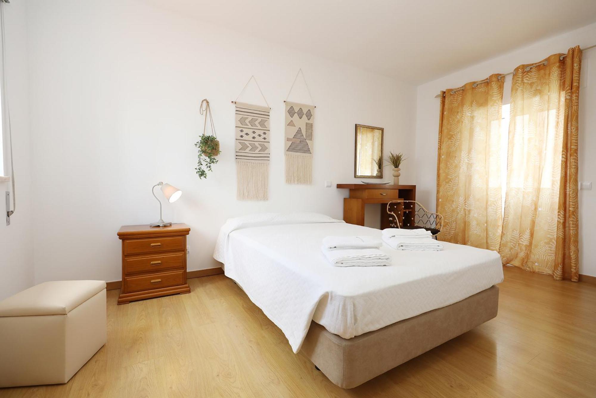 Z - Gil Vicente Guest *